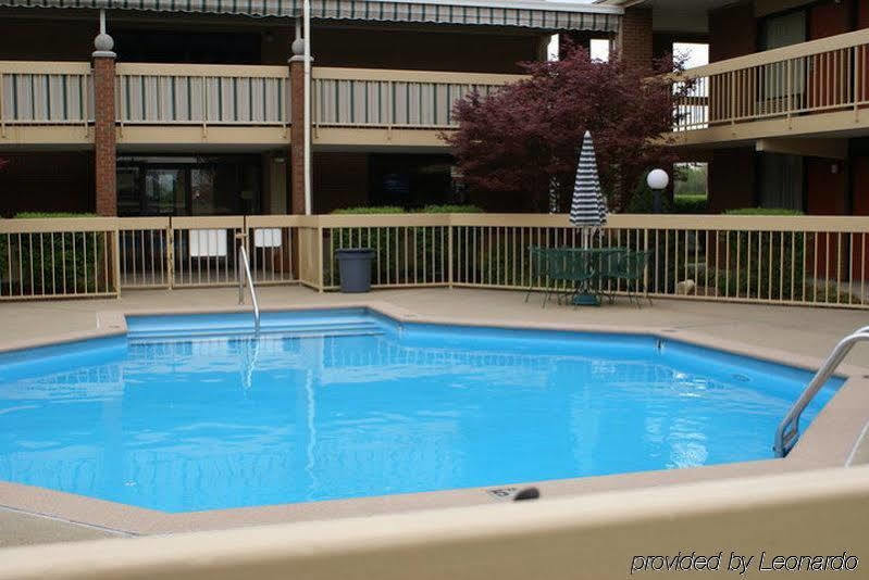 Springfield Inn Tn Exterior photo